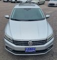 Used 2017 Volkswagen Passat 1.8T SEL Premium image 3