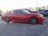 Used 2019 Toyota Camry SE image 2