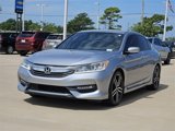 Used 2017 Honda Accord Sport image 3