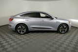 Used 2022 Audi e-tron Premium Plus w/ Premium Plus Package image 2
