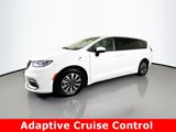 Used 2023 Chrysler Pacifica Touring-L image 5