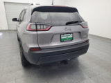 Used 2019 Jeep Cherokee Latitude w/ Popular Appearance Group image 6