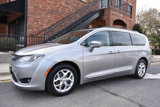 Used 2017 Chrysler Pacifica Touring-L w/ Tire & Wheel Group image 2