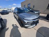 Used 2025 Chevrolet TrailBlazer LT image 3