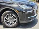 New 2025 Lincoln Corsair FWD w/ Equipment Group 101A image 3