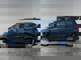Used 2022 Chrysler Voyager LX image 2