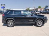 Used 2018 Jeep Cherokee Latitude Plus w/ Cold Weather Group image 5