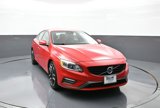 Used 2017 Volvo S60 T5 Dynamic image 3