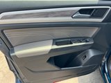 Certified 2022 Volkswagen Atlas Cross Sport SE image 4