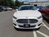 Used 2014 Ford Fusion SE w/ Equipment Group 201A image 2