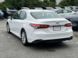 Used 2019 Toyota Camry SE image 4