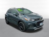 Used 2022 Chevrolet Trax LT w/ LT Convenience Package image 3