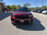 Used 2024 Jeep Grand Cherokee Altitude image 3