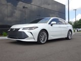 Used 2019 Toyota Avalon Limited image 2