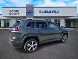 Used 2019 Jeep Cherokee Limited image 3
