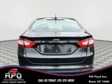 Used 2015 Ford Fusion SE image 4