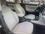 Used 2019 Hyundai Elantra SE image 4