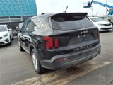 Used 2022 Kia Sorento LX image 5