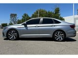 Used 2020 Volkswagen Jetta GLI image 2