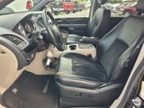 Used 2017 Dodge Grand Caravan SXT w/ Driver Convenience Group image 3