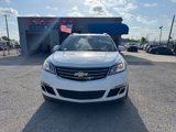 Used 2017 Chevrolet Traverse LT image 2