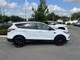 Used 2018 Ford Escape SE w/ SE Sport Appearance Package image 4