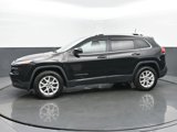 Used 2017 Jeep Cherokee Latitude w/ Safety/Convenience Group image 2