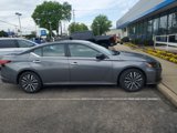 Used 2024 Nissan Altima 2.5 SV image 4
