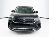 Used 2022 Volkswagen Taos SE image 5