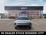 New 2025 Kia K4 LXS image 2