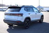 New 2025 Volkswagen Taos SE image 3