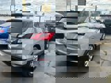 Used 2019 Chevrolet Equinox LT image 2