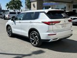 Used 2023 Mitsubishi Outlander SE image 4