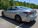 Used 2021 Toyota Camry SE image 6