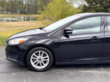 Used 2017 Ford Focus SE image 5