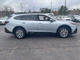 Used 2022 Subaru Outback Premium image 4