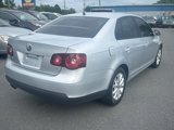 Used 2010 Volkswagen Jetta Limited Edition image 5