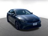 Used 2024 Kia Forte LXS image 3