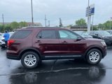 Used 2019 Ford Explorer XLT w/ Equipment Group 202A image 4