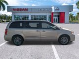 Used 2014 Chrysler Town & Country Touring-L w/ Driver Convenience Group image 4