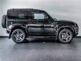Used 2023 Land Rover Defender 90 X-Dynamic SE image 6