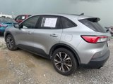 Used 2022 Ford Escape SE w/ SE Sport Appearance Package image 4