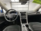 Used 2019 Ford Fusion SE image 4