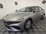 New 2025 Hyundai Elantra SE image 2