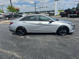 Used 2023 Hyundai Elantra SEL w/ Cargo Package image 3