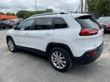 Used 2014 Jeep Cherokee Limited image 2