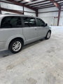 Used 2019 Dodge Grand Caravan SXT image 4