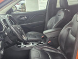 Used 2015 Jeep Cherokee Trailhawk image 6