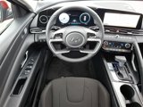 Used 2023 Hyundai Elantra SEL w/ Convenience Package image 2