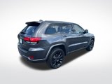 Used 2018 Jeep Grand Cherokee Altitude image 2